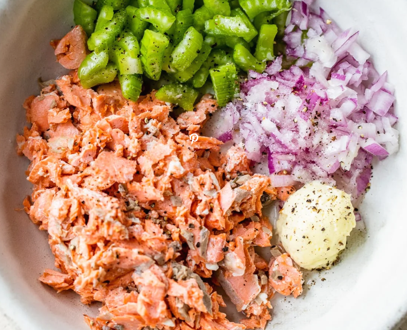 Zesty Salmon Salad Delight